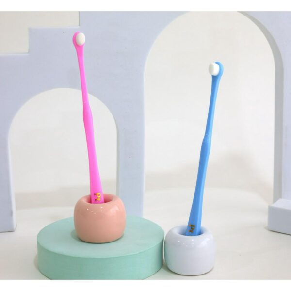 Manmou Ptnano toothbrush for baby (Size:SS) แปรงสีฟันสำหรับเด็กเล็ก (อายุ  0-2 ปี) จากประเทศญี่ปุ่น